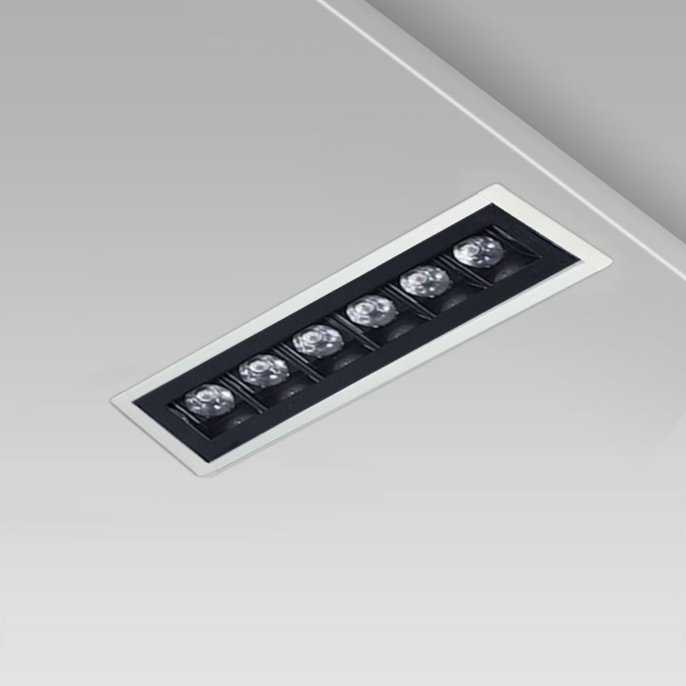 Arcluce Apparecchi Da Incasso A Soffitto Rigo In Gco50 Cornice Sporgente Ottica Quadrata Nera Ugr 16